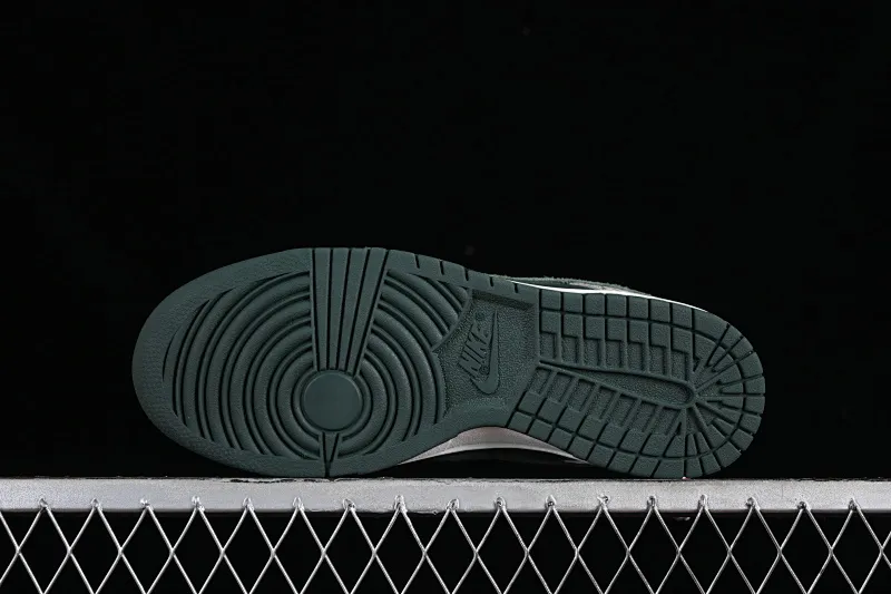 All categories Nk SB Dunk series Nk SB Dunk Low low-top sneakers Nk Dunk Low "Urban Landscape 2.0" cracked suede SB low-top casual sneakers HF4878-053